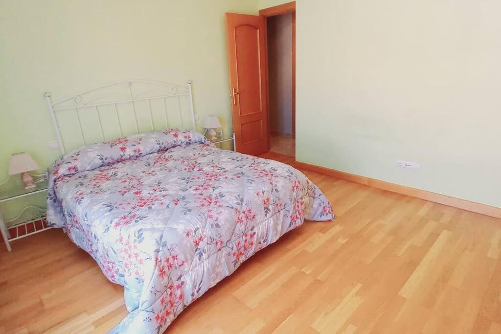 Apartamento Apartamento Para 5 Personas Con Garaje A 10 Minutos De Valladolid Exterior foto