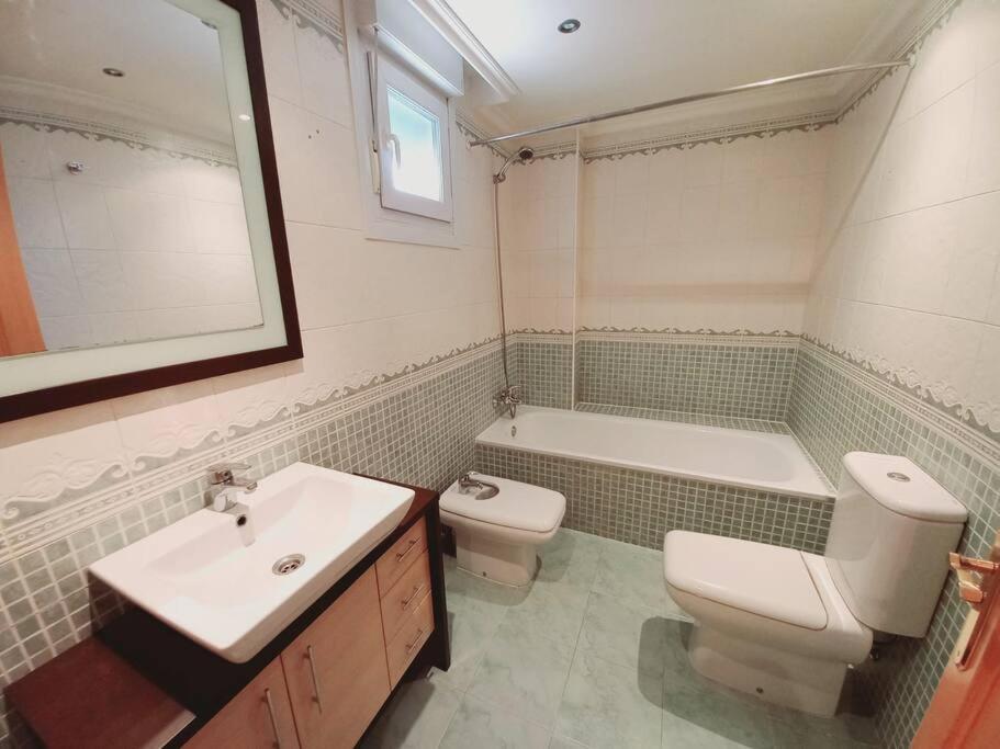 Apartamento Apartamento Para 5 Personas Con Garaje A 10 Minutos De Valladolid Exterior foto