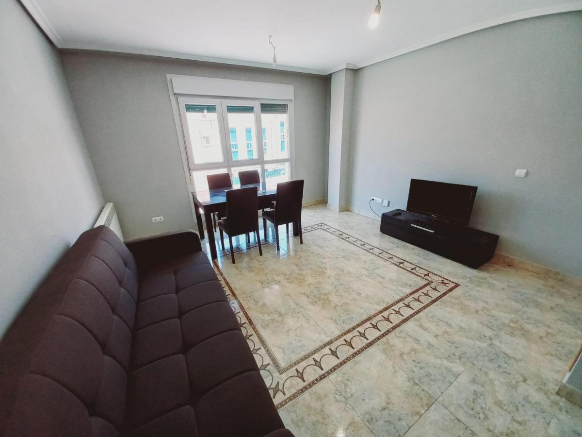 Apartamento Apartamento Para 5 Personas Con Garaje A 10 Minutos De Valladolid Exterior foto